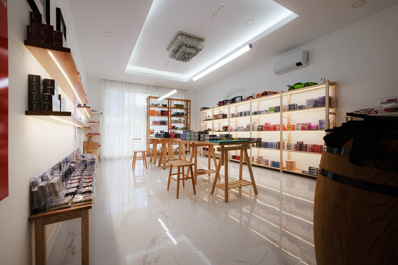 Interior de una tienda distribuidora de trueMakeup